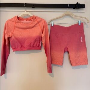 Gymshark 2 piece long sleeve/shorts Ombre set